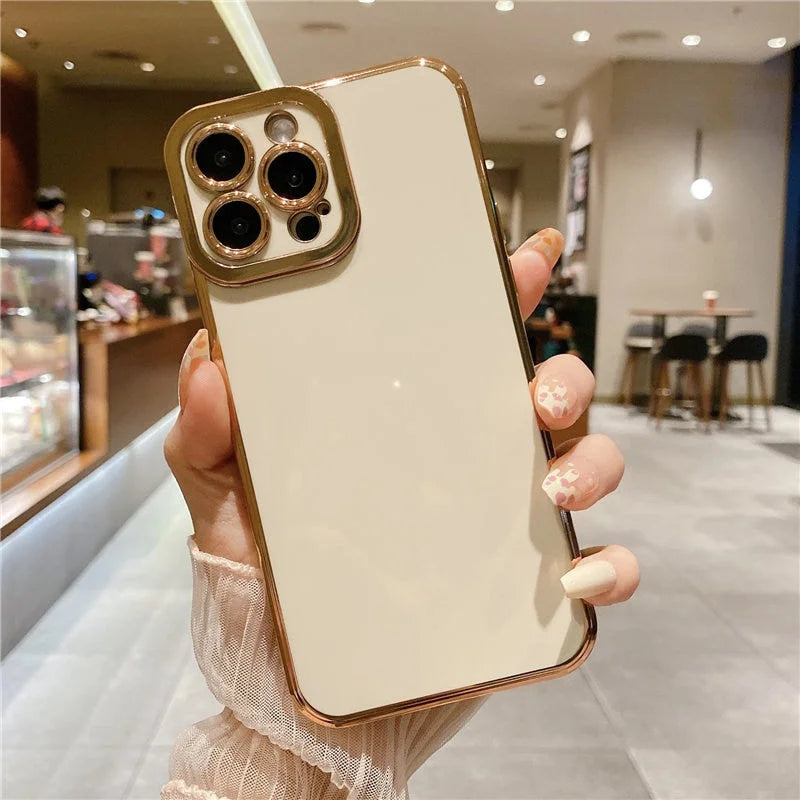 Case Pro Golden - iPhone 13 / Creme